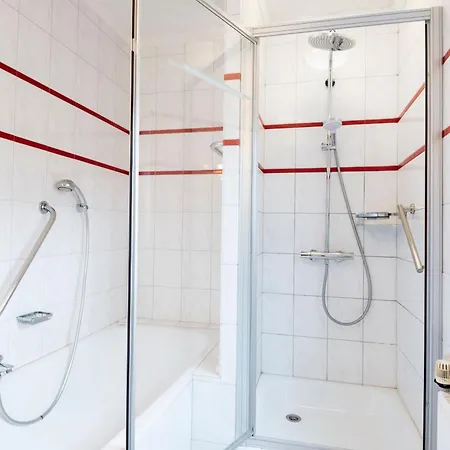 Holiday home Rosenstrasse 1a Bootshaus *