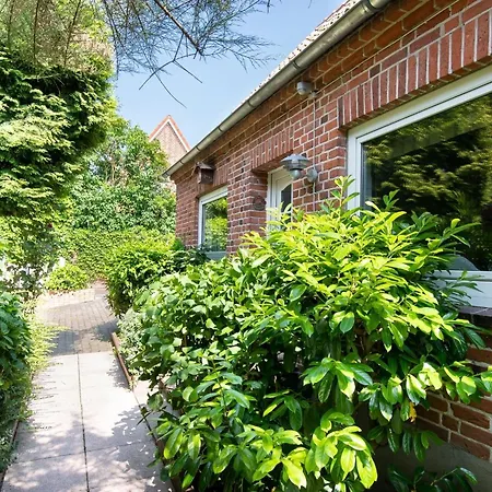 Holiday home Rosenstrasse 1a Bootshaus